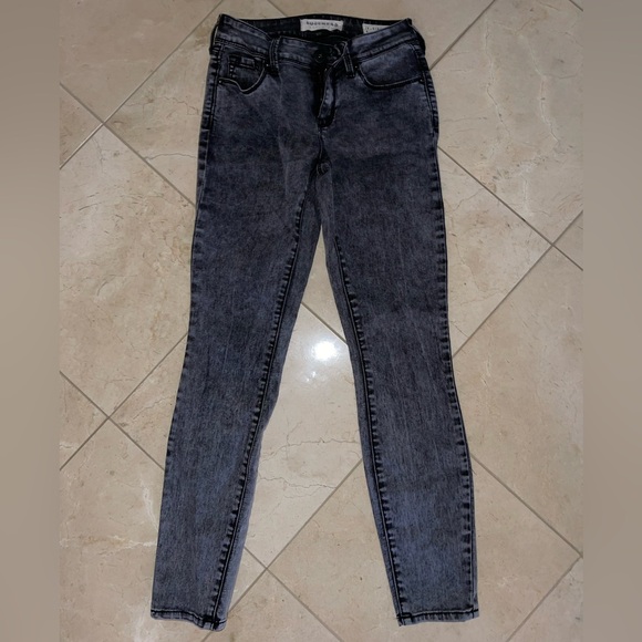 Bullhead Grey Size 0 Jeggings - Picture 2 of 4
